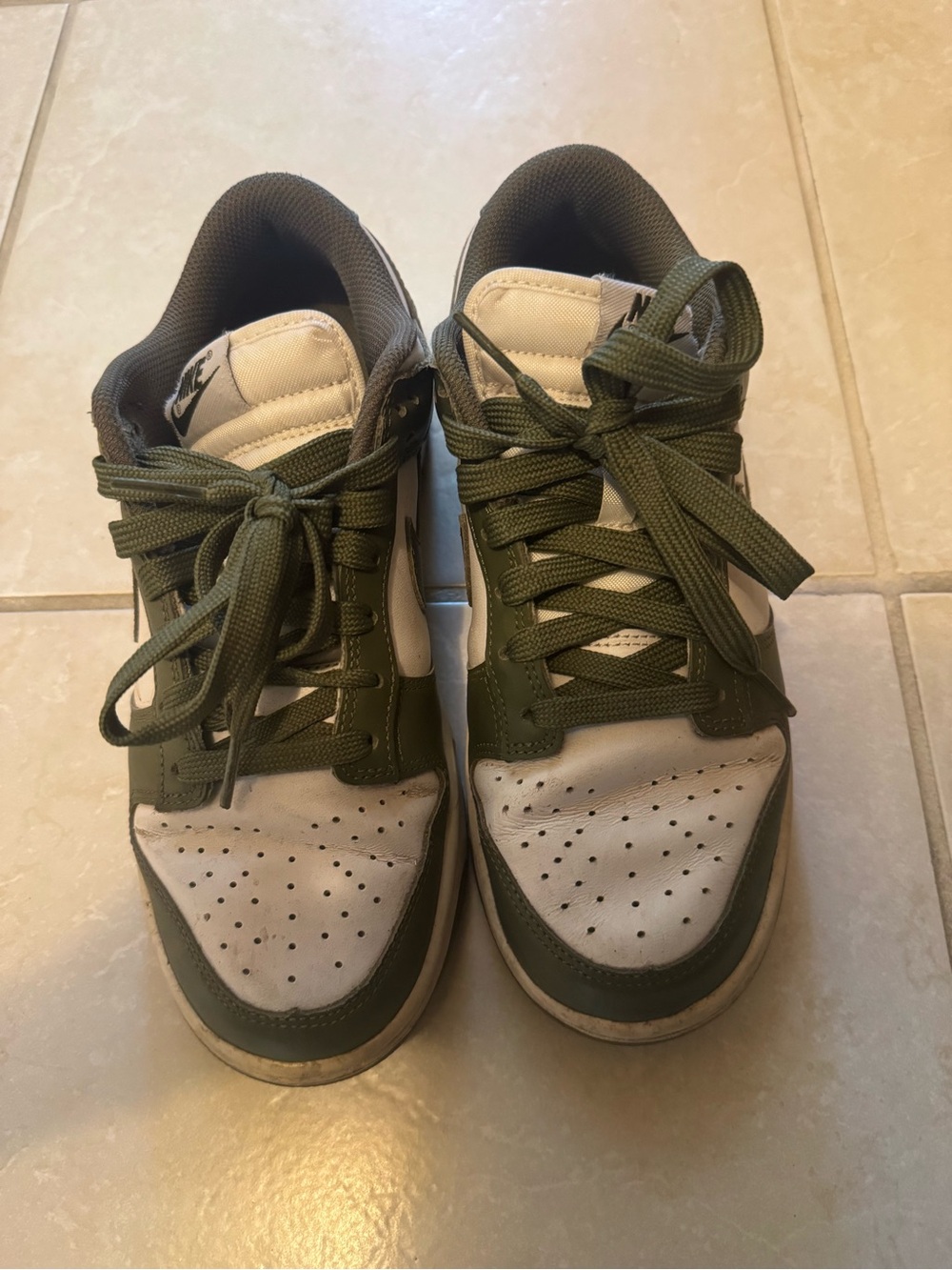Nike Men’s Low-Top Sneakers - Olive Green & White